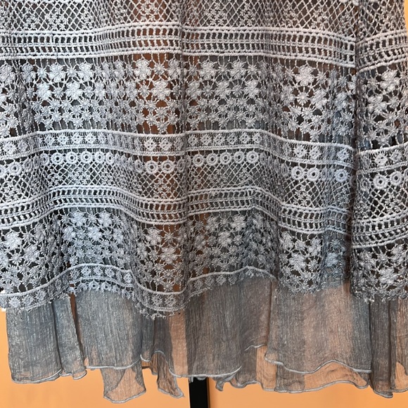 Sleeveless elegant shawl size medium - Picture 4 of 8